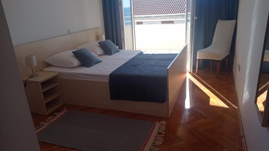 Apartments Mira - 18