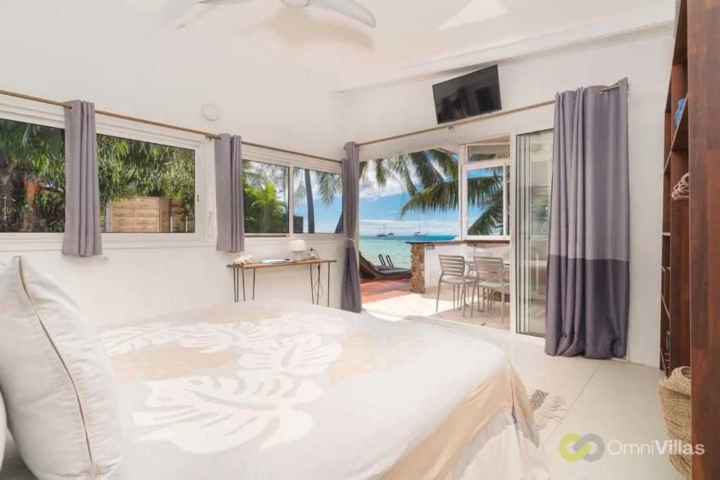 Seaside Serenity: 2BR Oasis on Enchanting Moorea - photo 2 - Moorea, Polynésie