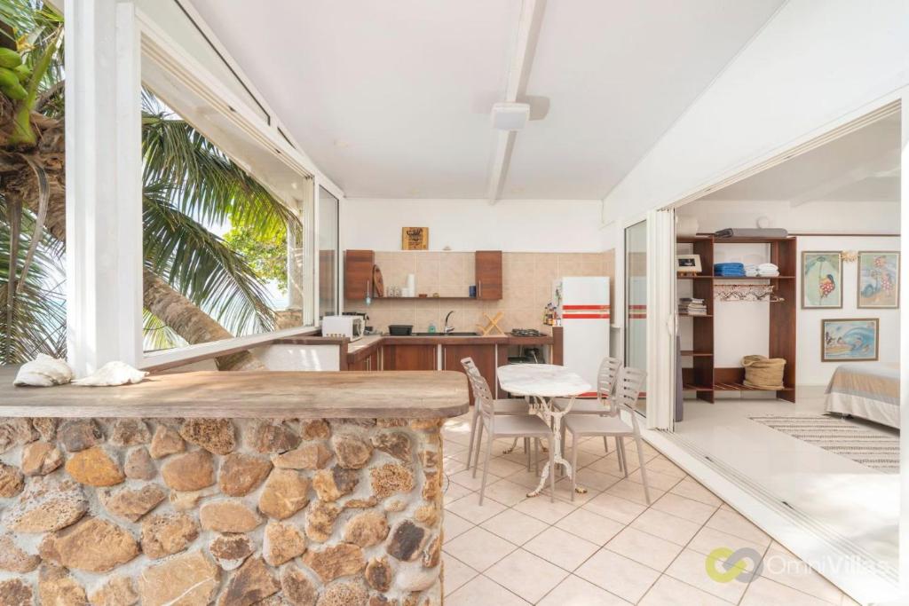 Seaside Serenity: 2BR Oasis on Enchanting Moorea - photo 10 - Moorea, Polynésie