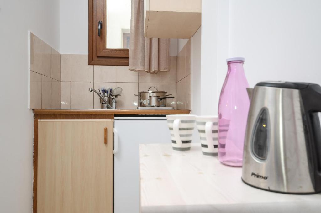 Panormos Hotel and Studios - 3