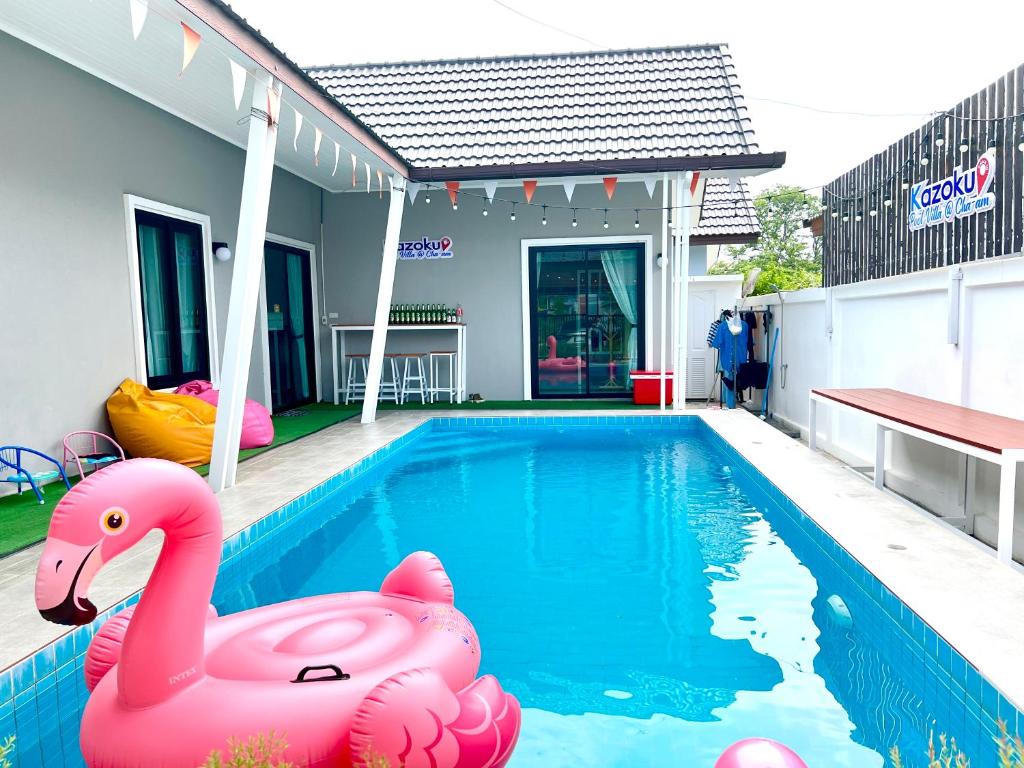 Πισίνα στο ή κοντά στο Kazokupoolvilla