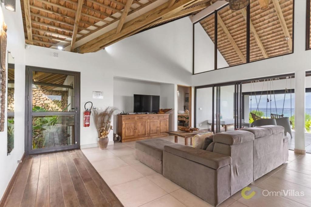 Coastal Bliss: 1BR Bungalow by the Sea in Moorea - photo 6 - Moorea, Polynésie