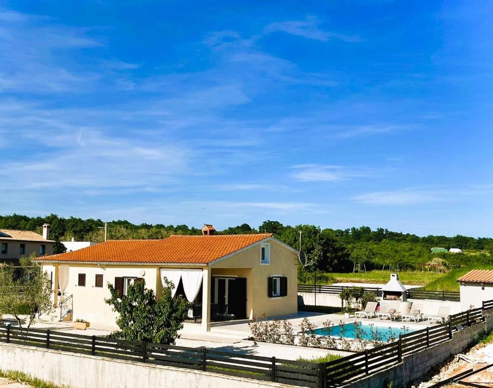 House Paola