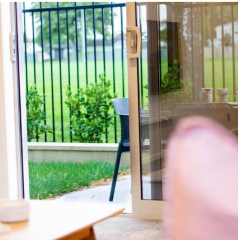 2 Bedrooms overlooking Park - Exquisite Views - Resim 35