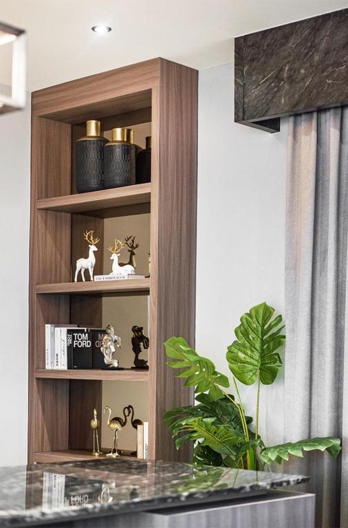 Kuchyň nebo kuchyňský kout v ubytování YSW Hotel Lopburi