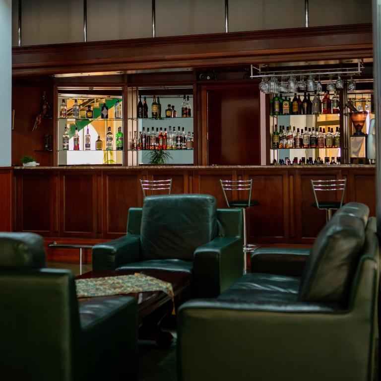 Lounge nebo bar v ubytování Latar Hotel Yerevan