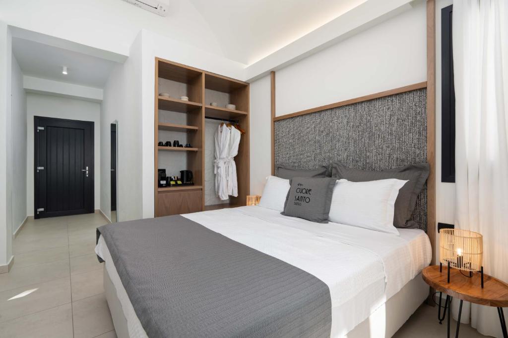 Cuore Santo Suites - 1