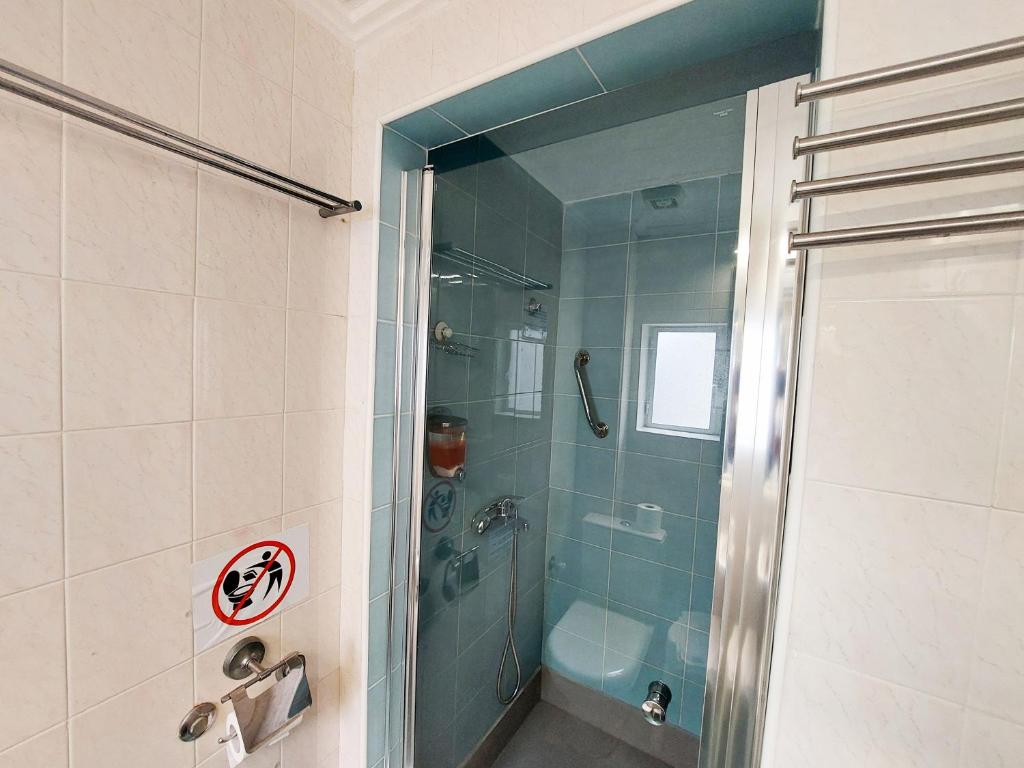 Seafront Studios and Apartments - 14