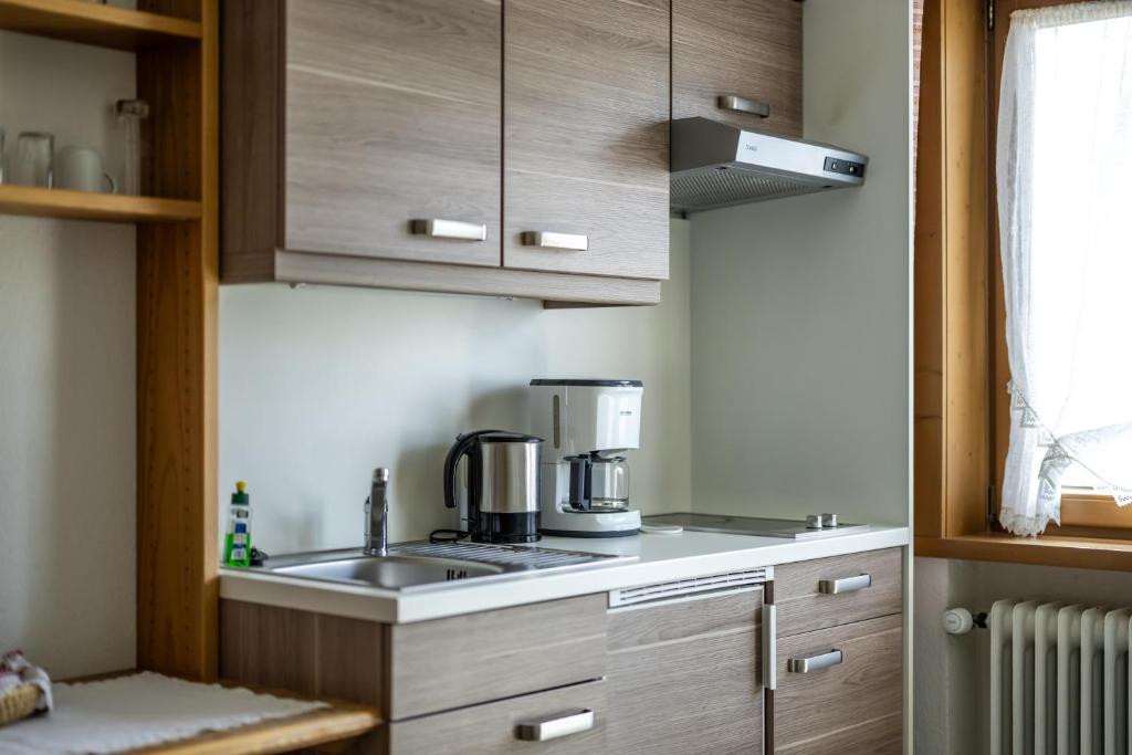 Kuchyň nebo kuchyňský kout v ubytování Haus Widdersteinblick