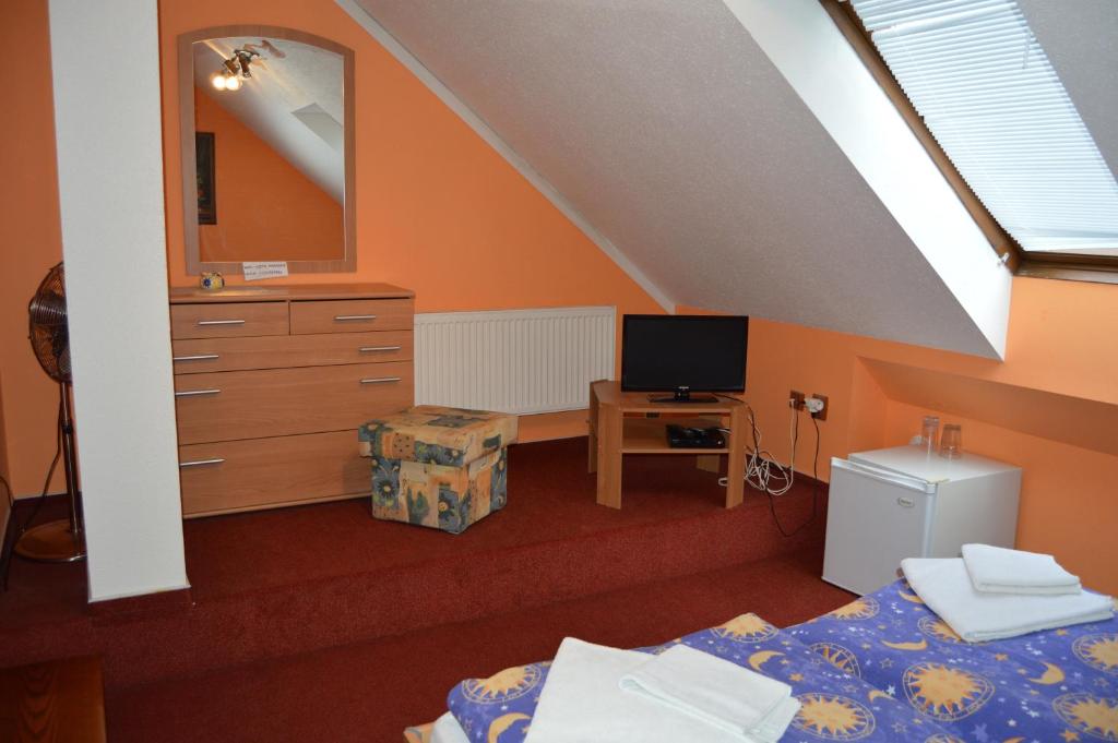 Hotel Paradise - Resim 4