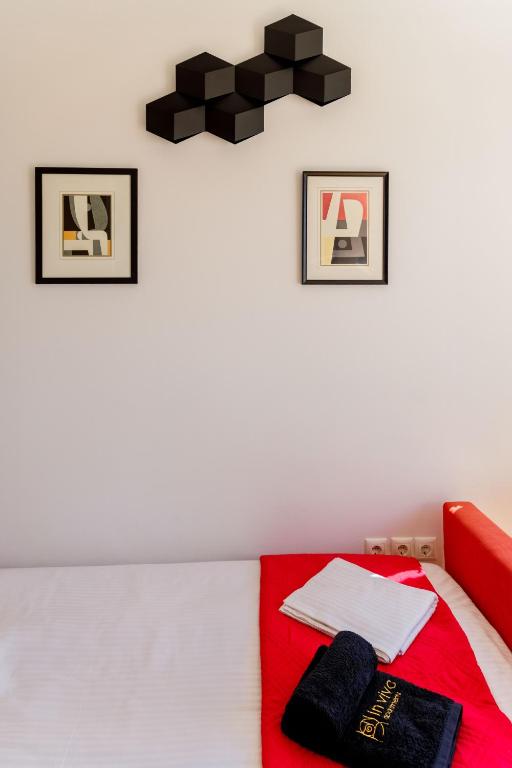 A bed or beds in a room at The Terrace with Acropolis & Athens view