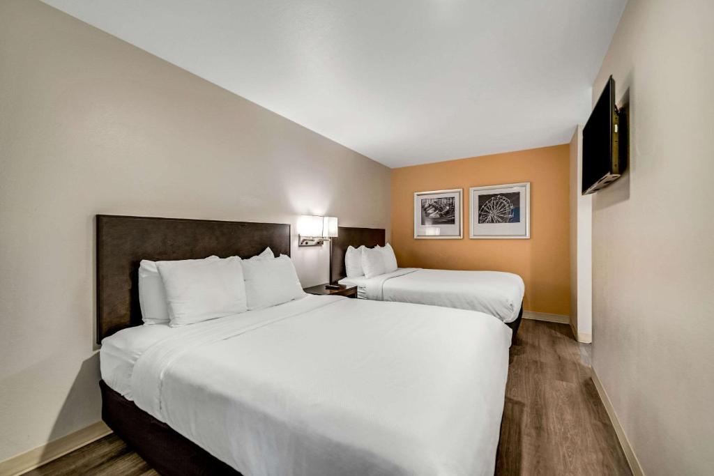 Comfort Inn Beach Boardwalk photo