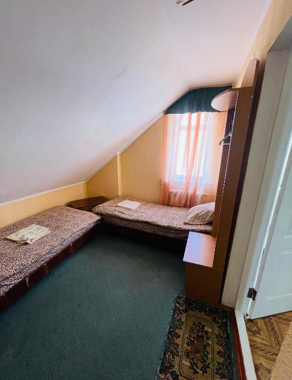 Готельний комплекс «НАТАН» - Chambre Triple Économique