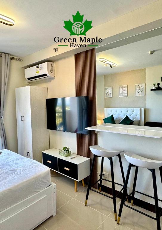 Postel nebo postele na pokoji v ubytování Green Maple Haven - Saekyung Village 1 Phase 3, Marigondon Lapulapu City