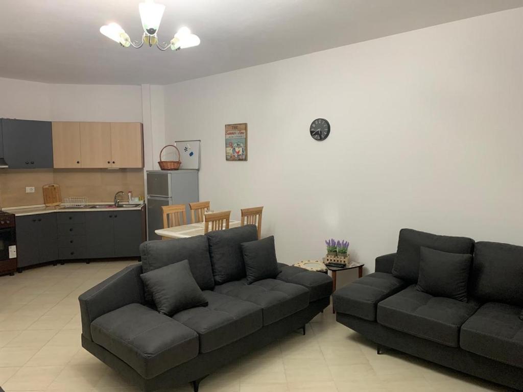 Kép BEACHFRONT VLORA APARTMENT szállásáról Vlorában a galériában