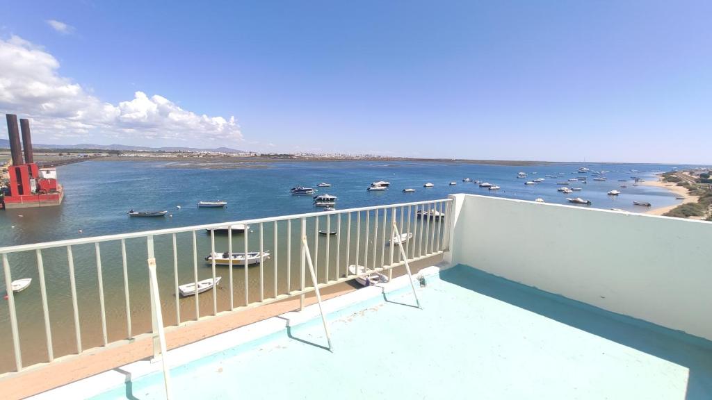 Aeromar Beach Hotel photo