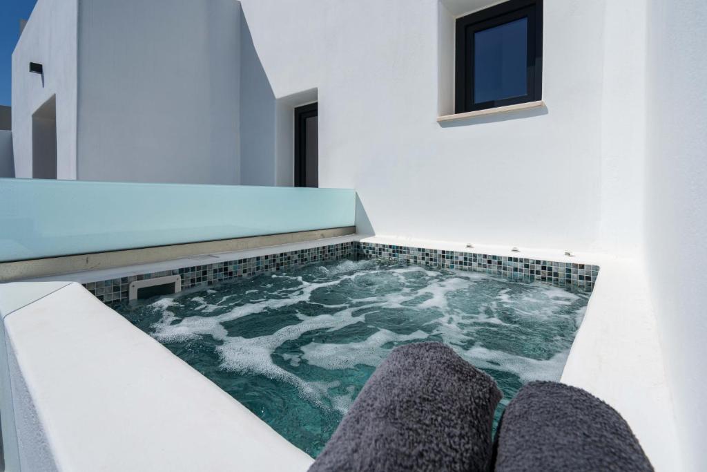 Cuore Santo Suites - 15