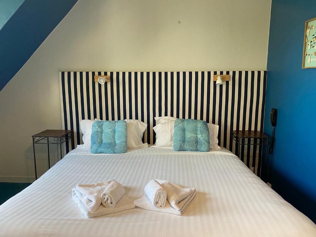 Postel nebo postele na pokoji v ubytování Park Hotel Bellevue