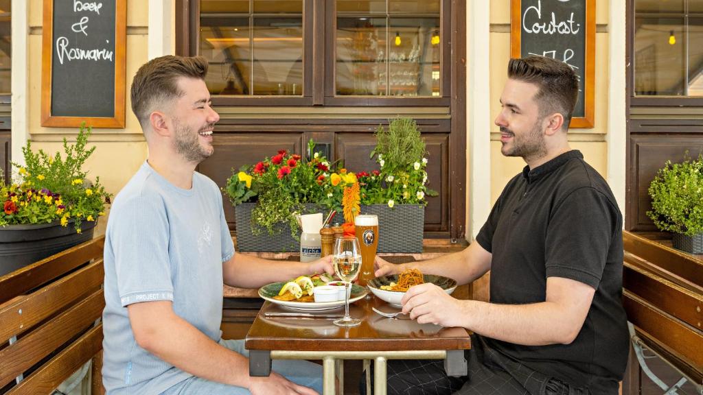 Hotel Deutsche Eiche - Resim 45