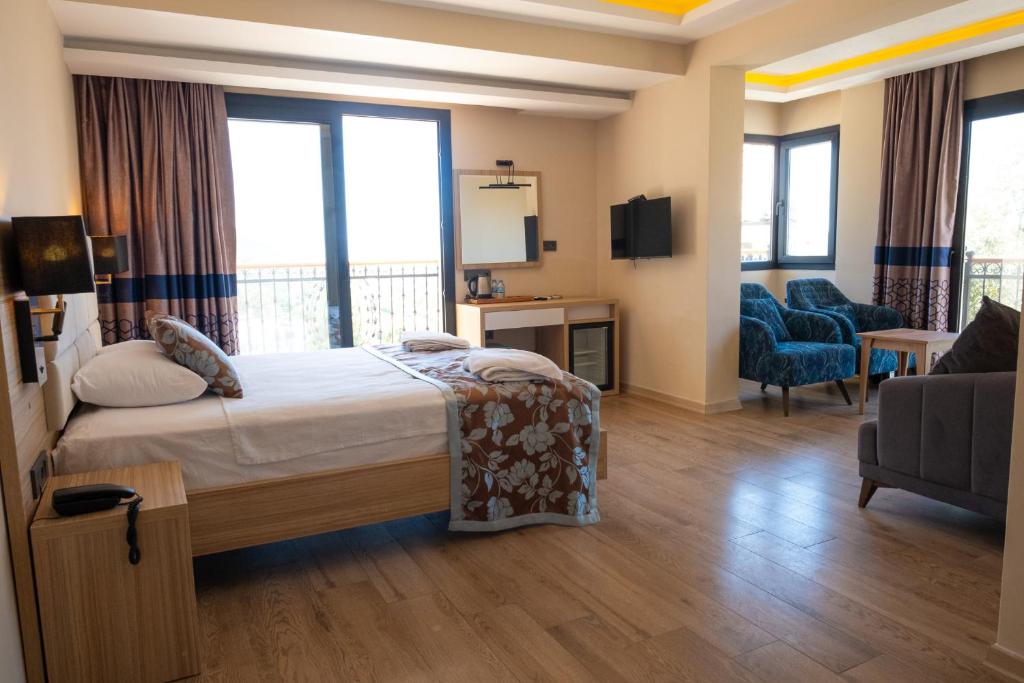 Perdikia Hill Hotel And Villas - Habitación De Lujo