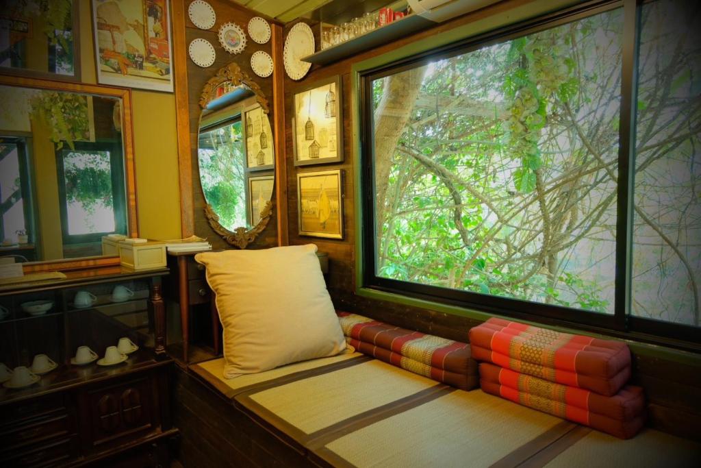 Ban Mai Vintage - Deluxe Double Room