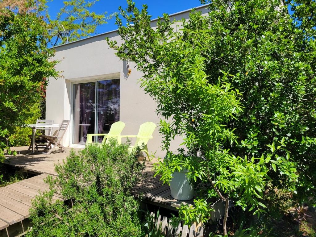 Zahrada ubytování Villa SunAgde, Climatisée, proche Plage et Commerces