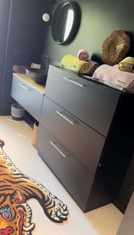 Postel nebo postele na pokoji v ubytování NEOZONE Neostudio Malmedy
