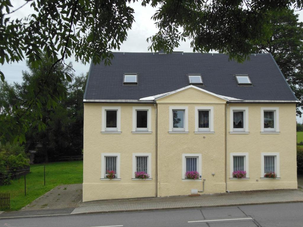 Gallery image of Haus Niemann Ferienwohnungen in Deutscheinsiedel