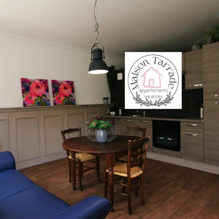 Μια τηλεόραση ή/και κέντρο ψυχαγωγίας στο Studio Amédée