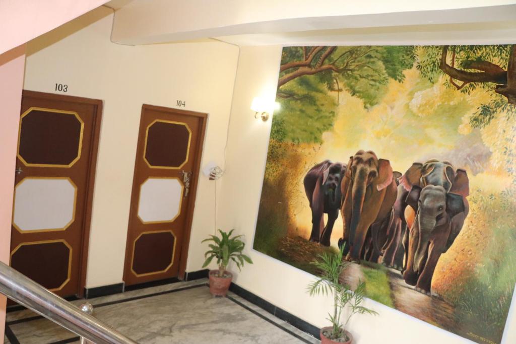 Foto dalla galleria di Hotel Flycatcher Chitwan- A jungle Safari Home a Sauraha