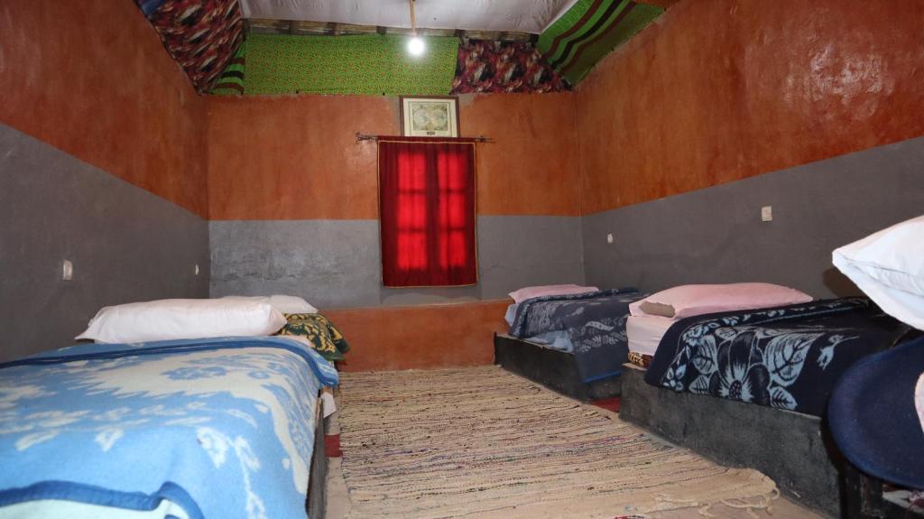 Riad Bouchra - Habitación De Dormitorios Mixtos