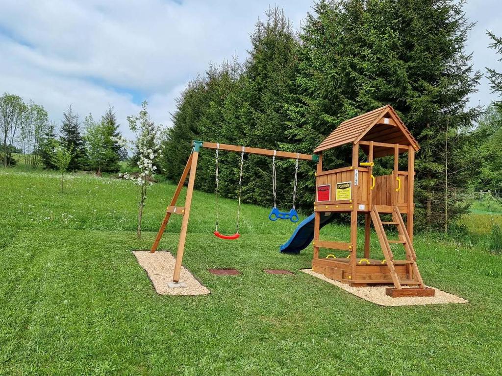 Herní místnost nebo prostor pro děti v ubytování Chaloupka Dáša