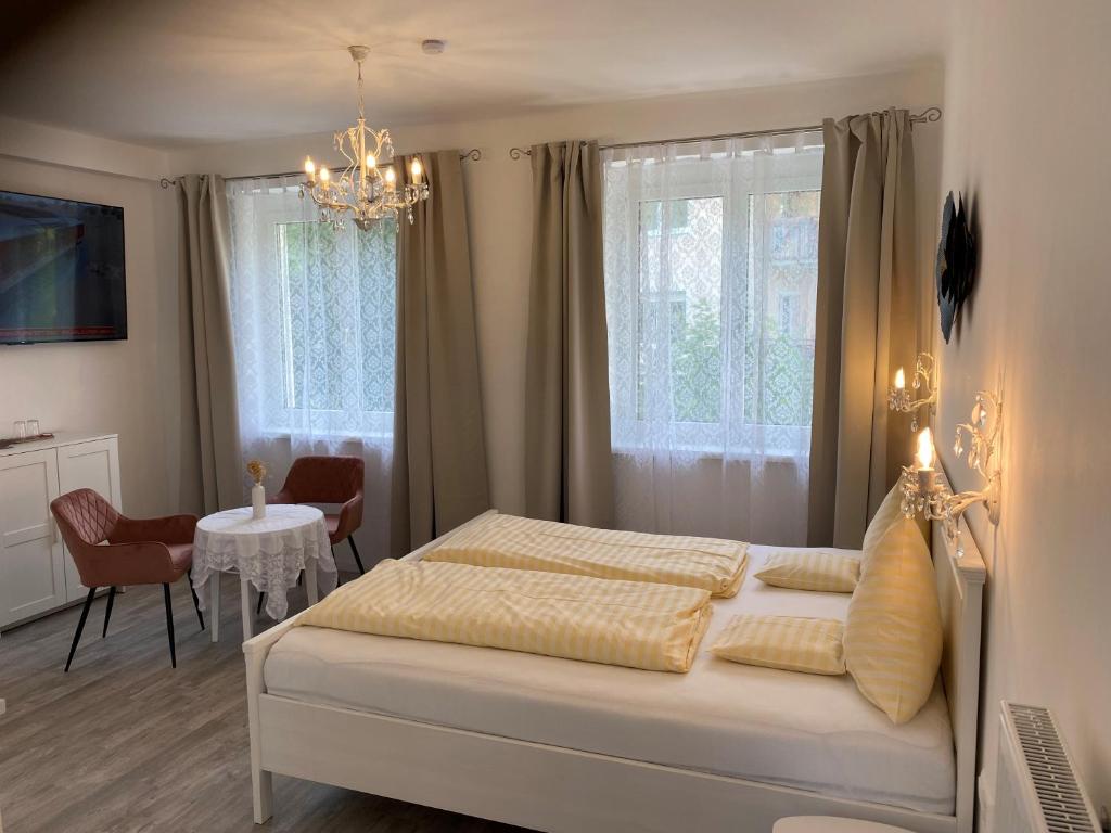 Voodi või voodid majutusasutuse Hotel Nikolasch toas