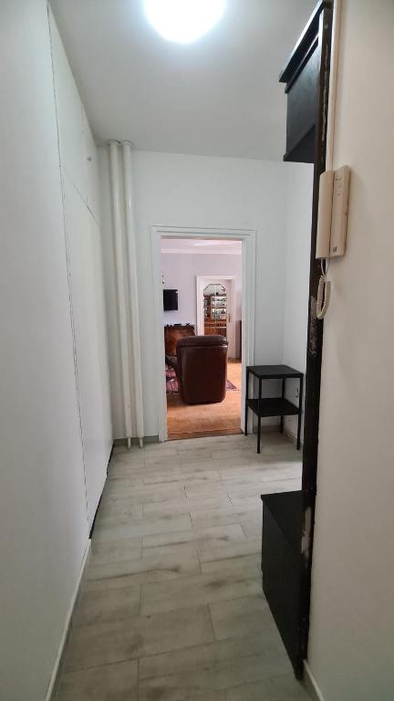 TV a/nebo společenská místnost v ubytování Apartment Zvezdara
