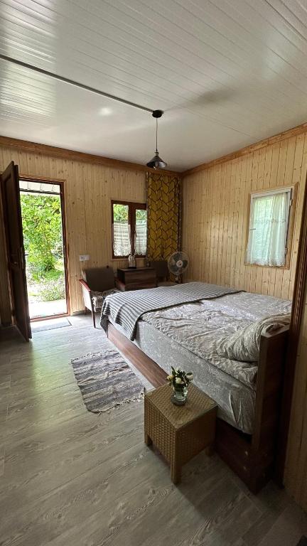Postel nebo postele na pokoji v ubytování Ludwig Guesthouse