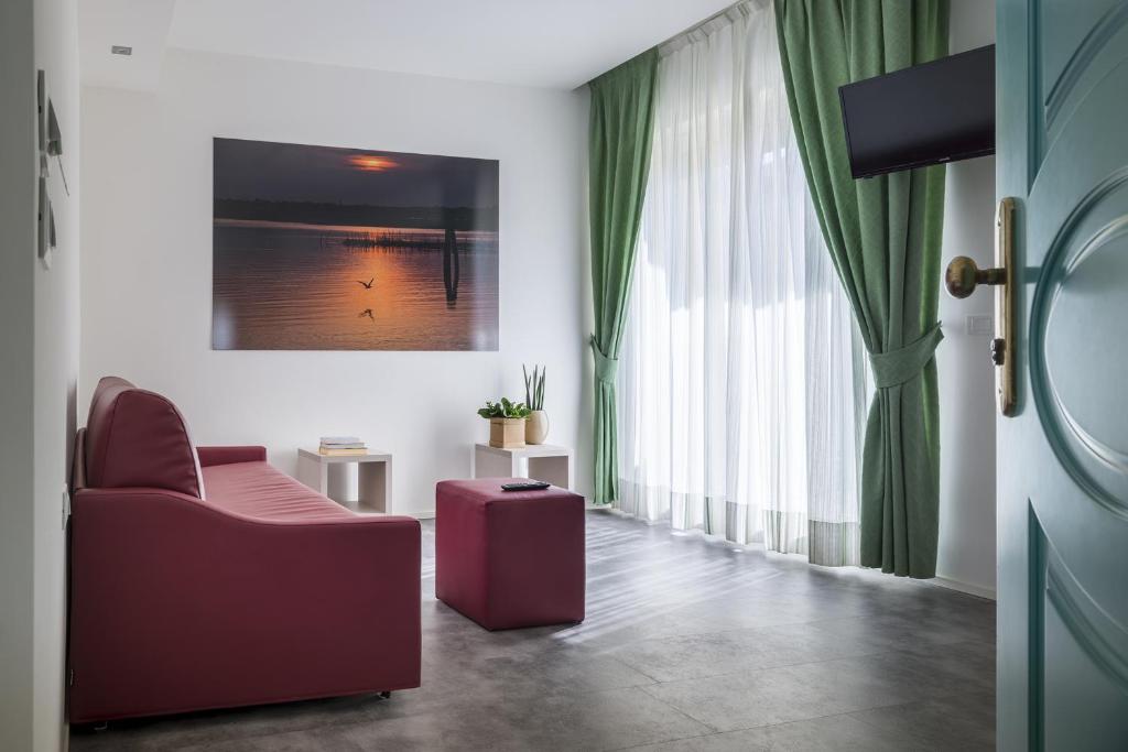 TV a/nebo společenská místnost v ubytování Hotel Capri 3 Stelle SUPERIOR