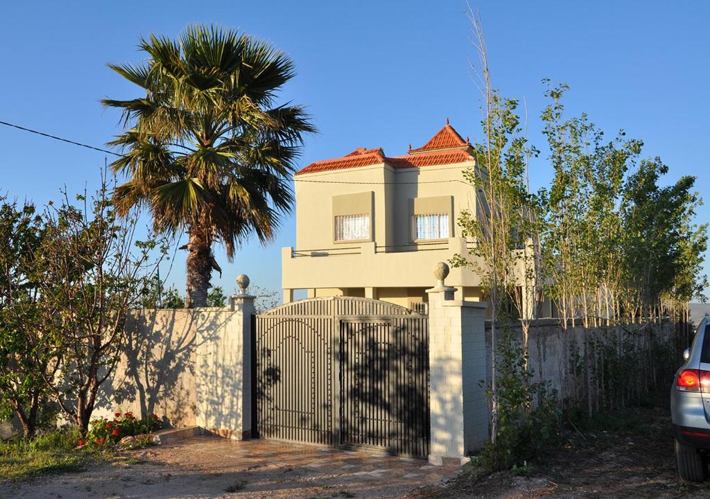 Budova, kde se vila nachází