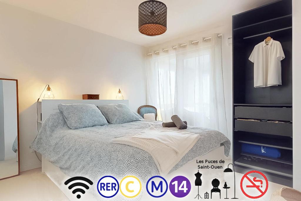 une chambre blanche avec un lit et une fenêtre dans l'établissement Appartement spacieux avec loggia proche métro, à Saint-Ouen