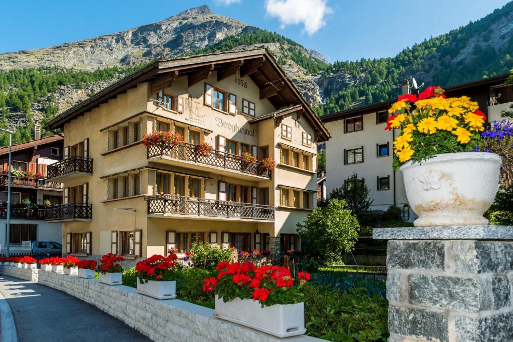 Nespecifikovaný výhled na hory nebo výhled na hory při pohledu z apartmánu