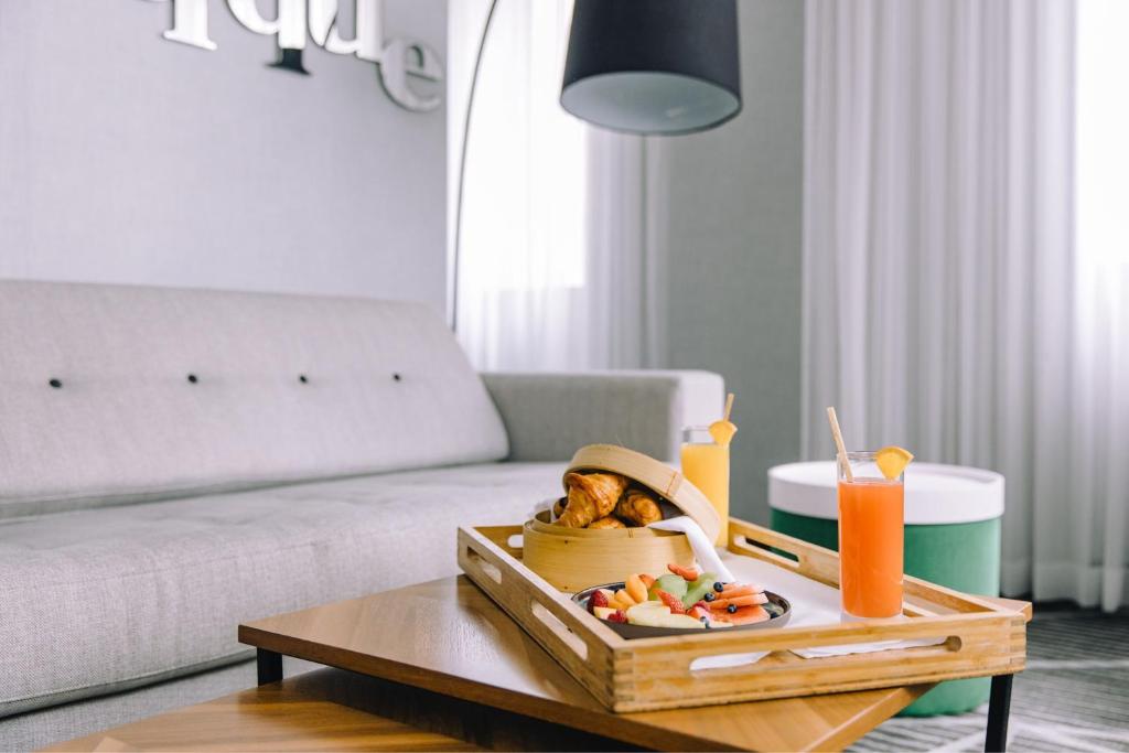 Renaissance Montreal Downtown Hotel - Resim 40