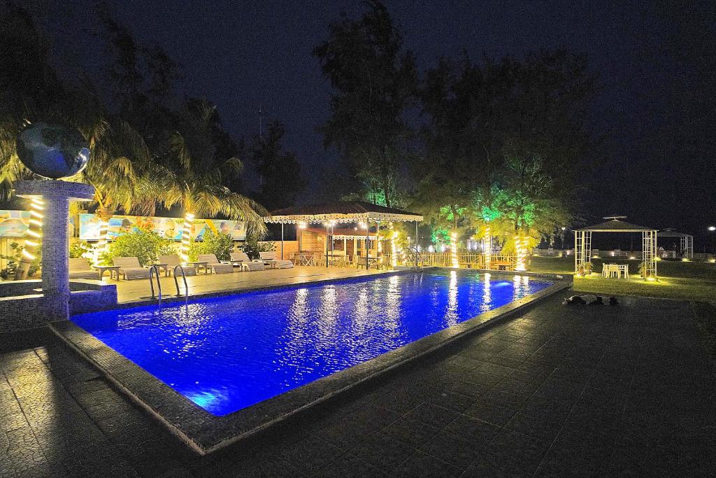 Bazén v ubytování SEA STAR SPA RESORT on BEACH FAMILY RESORT nebo v jeho okolí
