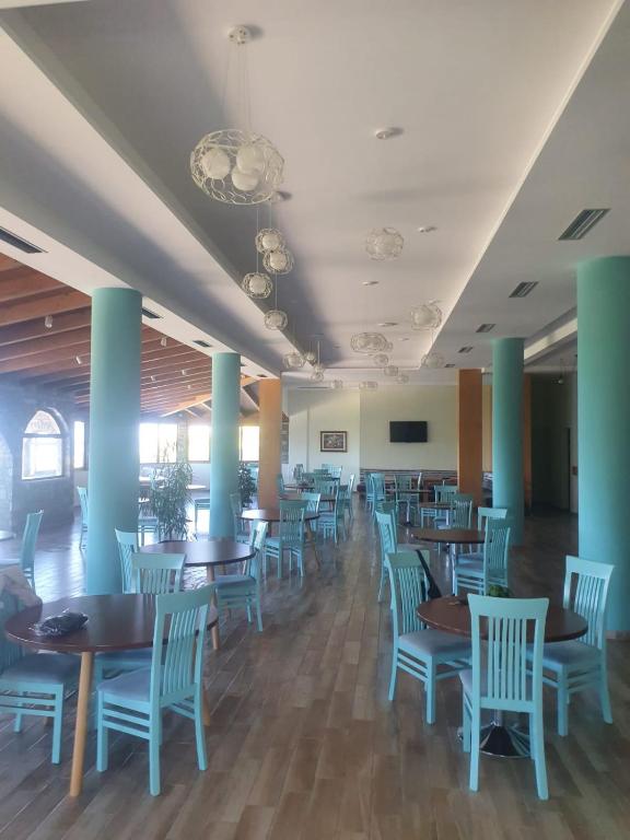 Restaurace v ubytování Doko Hotel