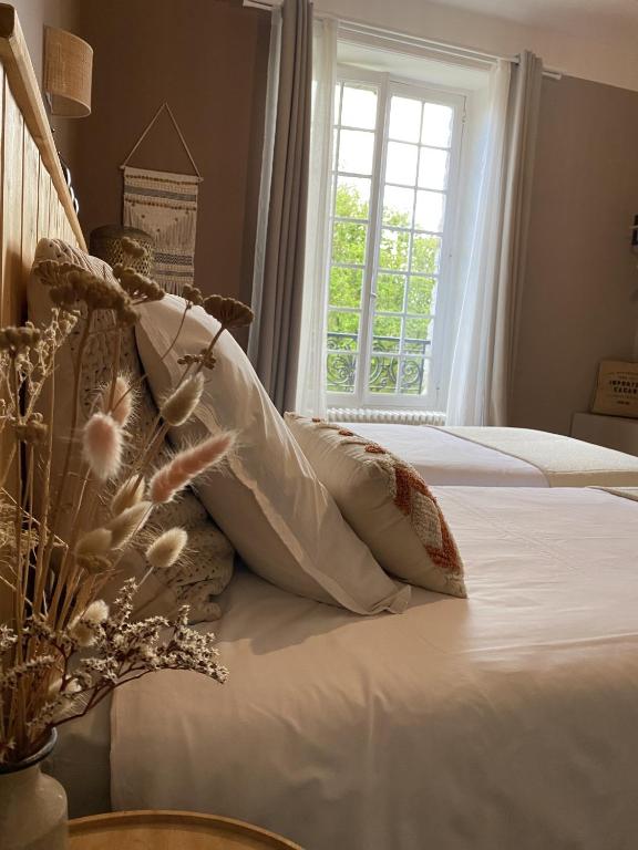 Le 14 St Michel - Twin Room With Shower