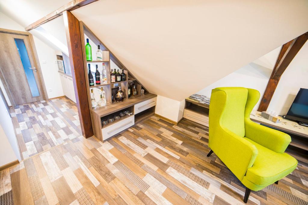 Posezení v ubytování Apartmán Dvorce