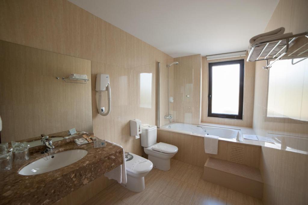 Hotel Restaurante Canzana, Pola de Laviana – Updated 2023 Prices