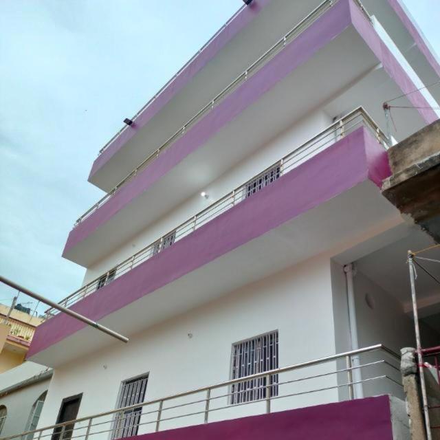 Balkón nebo terasa v ubytování S.S. GUEST HOUSE 1