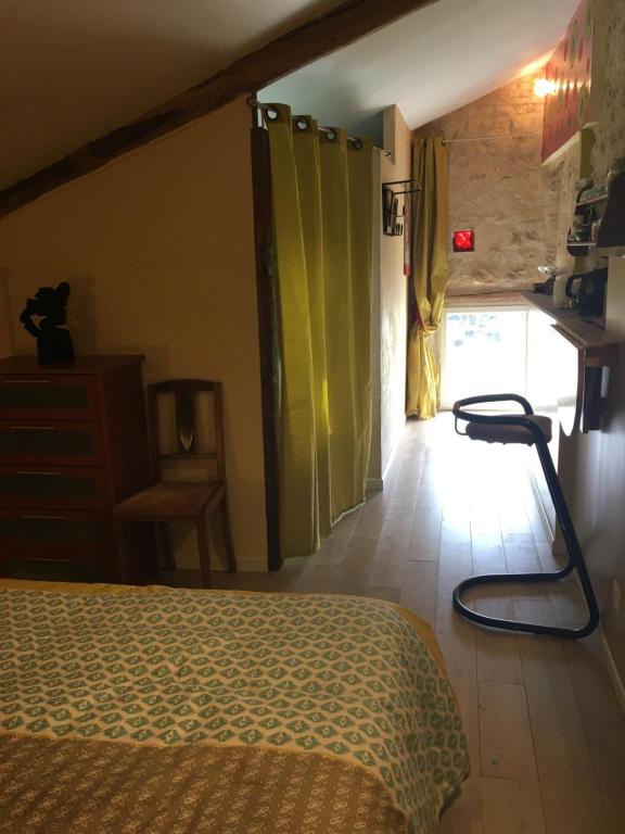 Chambre d'hôtes chez Denis et Margot - Chambre Double De Luxe