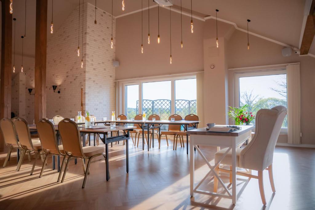 Posezení v ubytování Hotel Szerokie Wody Sea & Sand Ustka