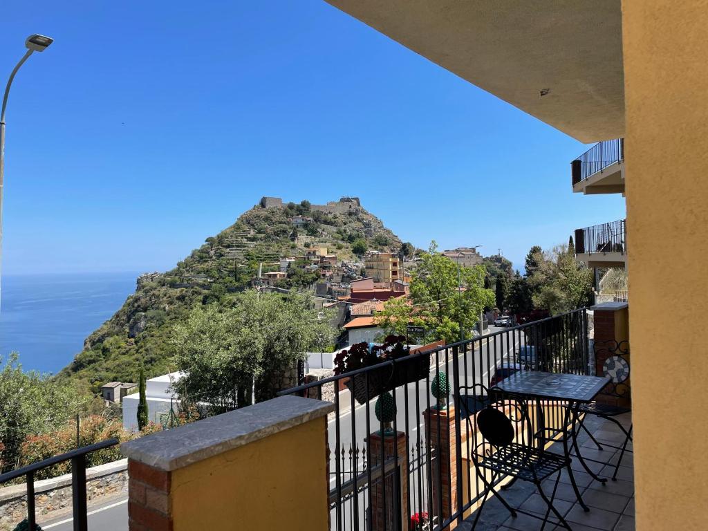 Villa Da Vinci Luxury Panoramic Apartments - Taormina rooms collection - 16