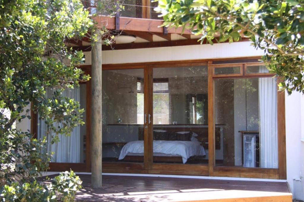 Aquarius Beach House - Queen Suite Met Uitzicht Op Zee